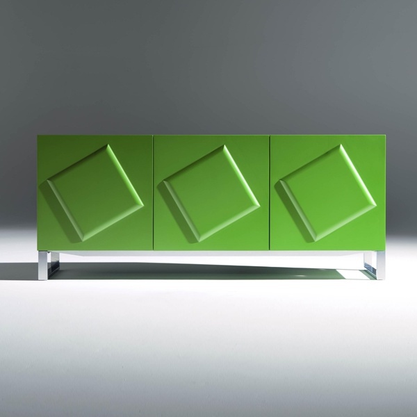 Dresser with metal legs, Relief - Horm