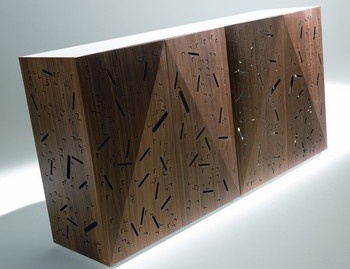 Cabinet with hinged doors, Riddled front Horm