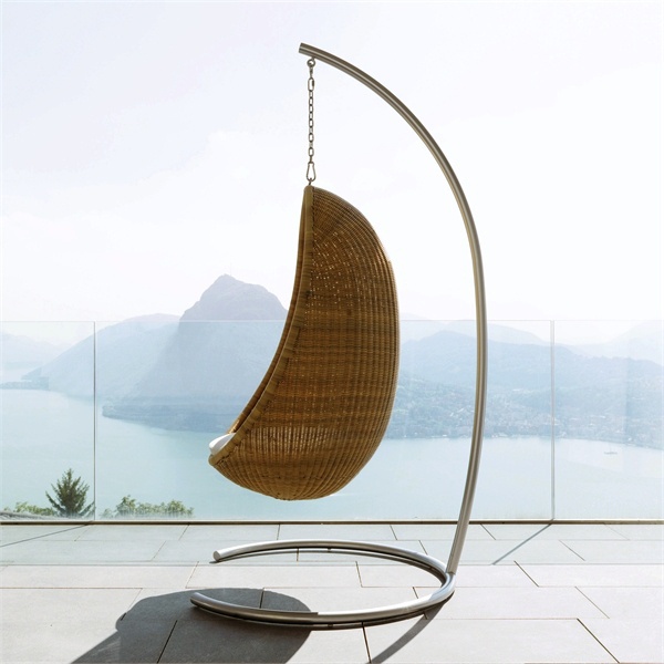 The Egg Chair Stand, Bonacina Pierantonio