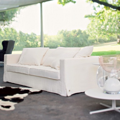 Sofa Sound of silence