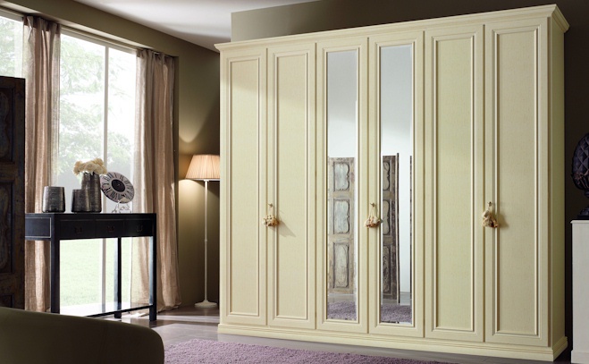 Cabinet, San Michele