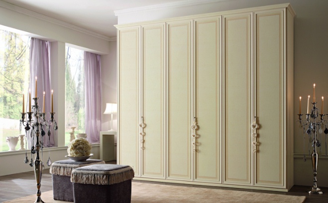 Cabinet, San Michele