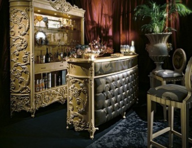A bar carved from wood, Socci Anchise
