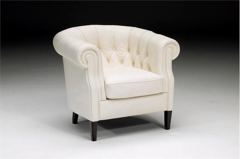 Armchair with a curved backrest, Queen - Natuzzi