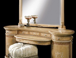 Vanity Socci Anchise