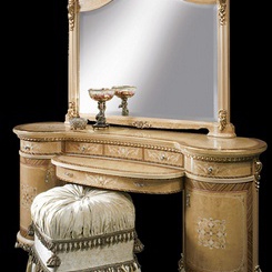 Dressing table