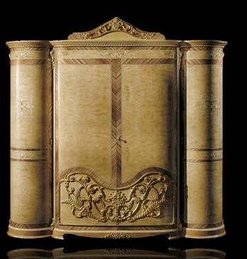 Wardrobe, Socci Anchise