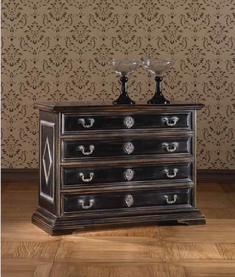 The dresser Stella del Mobile