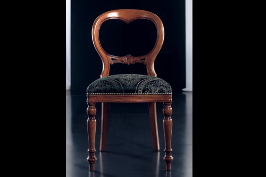 Chair in upholstery, Seven sedie perfectly