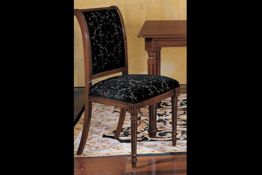 Chair with high back, Seven sedie perfectly