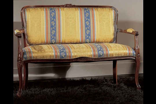 Double sofa, Seven Sedie