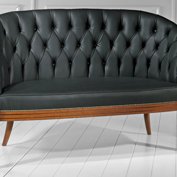 Double sofa Seven sedie perfectly