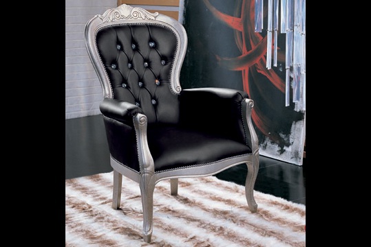 The Armchair Seven Sedie Perfectly