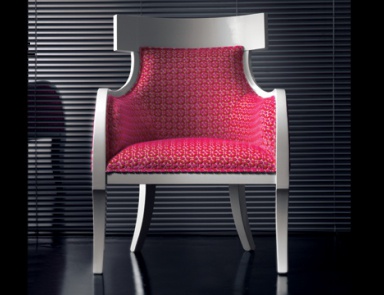 The Armchair Seven Sedie Perfectly