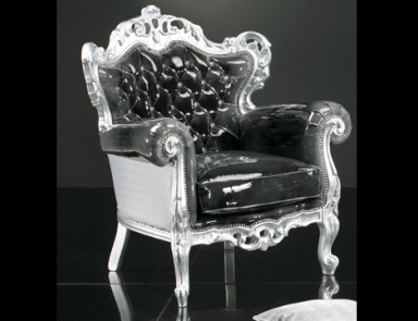 The Armchair Seven Sedie Perfectly