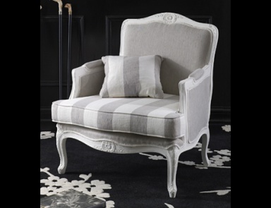 The Armchair Seven Sedie Perfectly