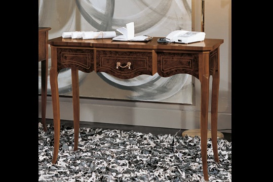 Desk, Seven sedie perfectly