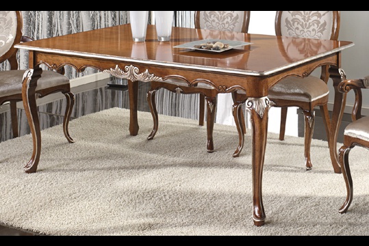 Dining table, Seven sedie perfectly