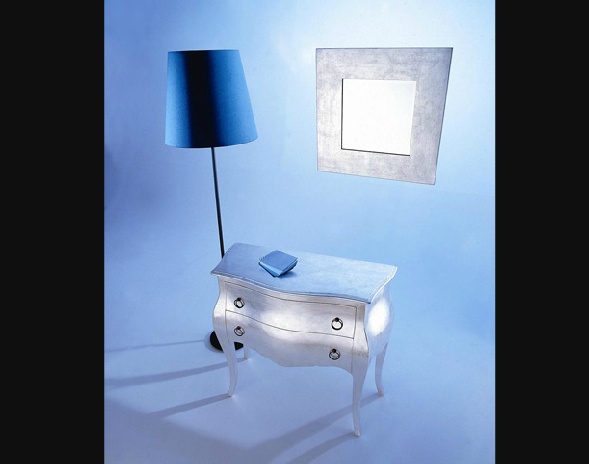 Nightstands bedside, Spini