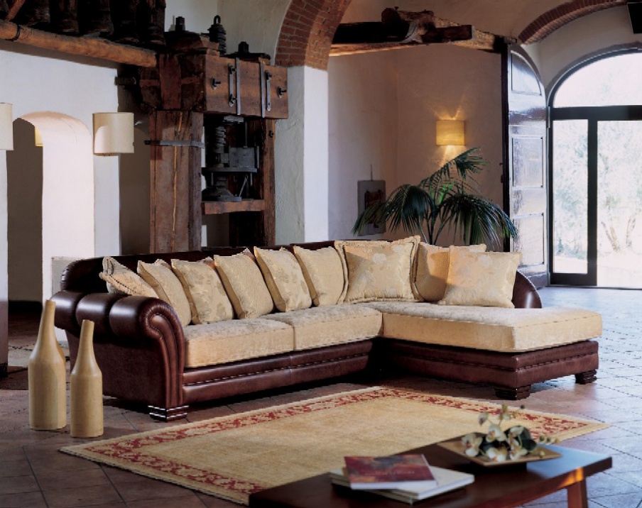 Three-seater sofa, Tosconova