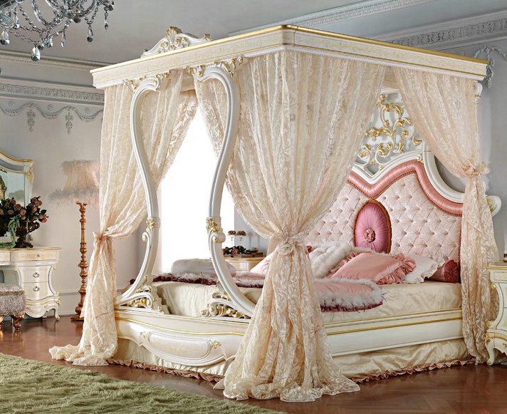 Double bed with canopy, Antonelli Moravio