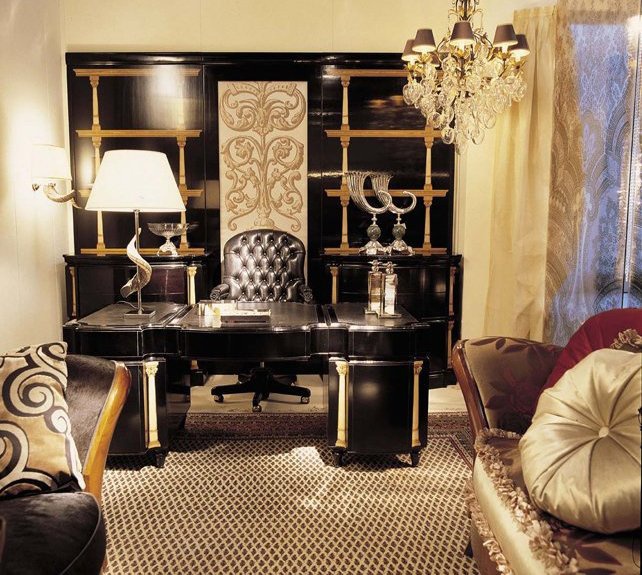 Bookcase with carved finishing, Belcor