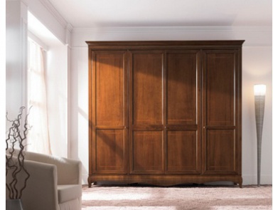 Wardrobe, at the stilema stand