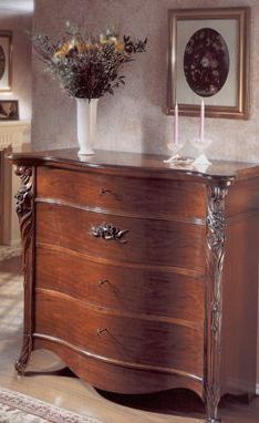 Dresser made of wood, Belcor