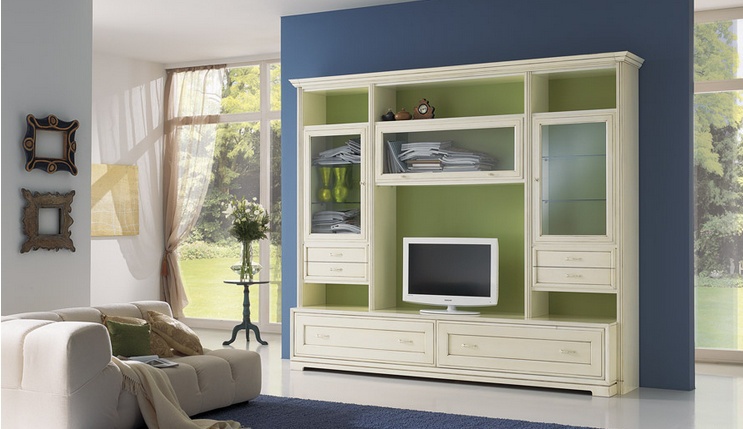 Modular system made of solid wood, at the stilema stand