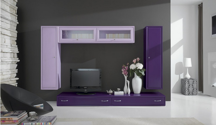 Modular system made of solid wood, at the stilema stand