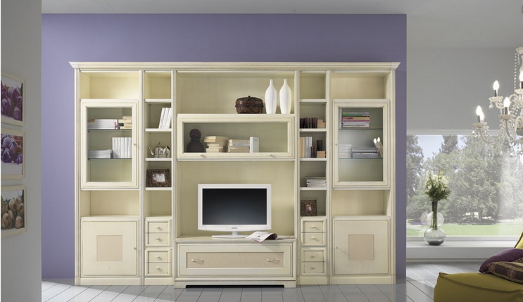 Modular system made of solid wood, at the stilema stand