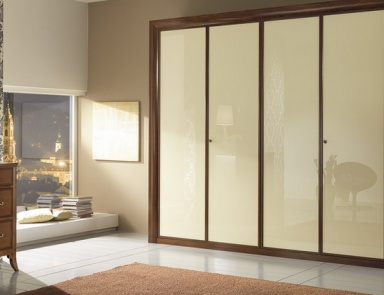 Wardrobe, at the stilema stand