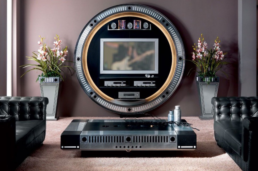 The panel under the TV Star Gate, Vismara