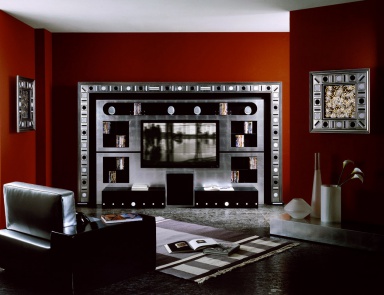 The panel under the TV to The Wall, Vismara