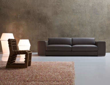 Couch Avenue, Alberta Salotti