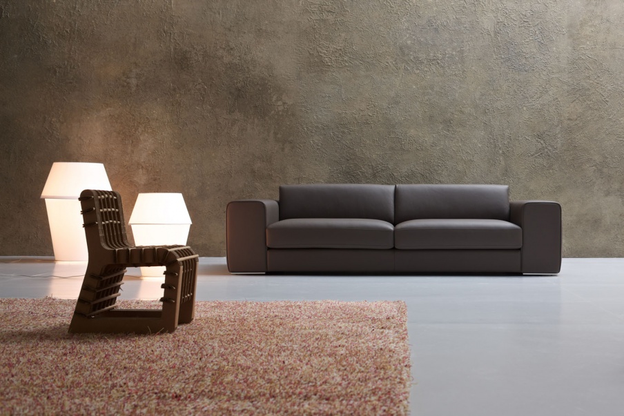 Couch Avenue, Alberta Salotti