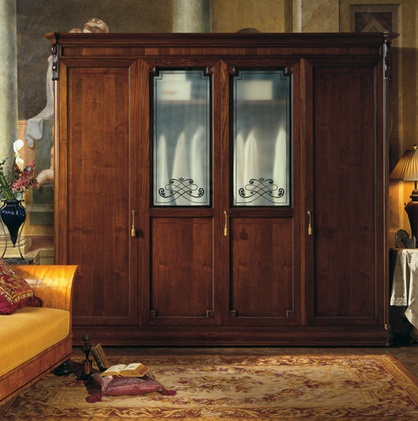 Wardrobe, at the stilema stand