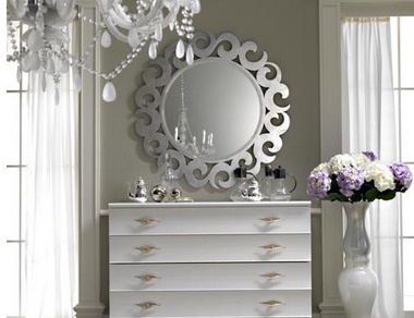 The Dresser, At The Stilema Stand