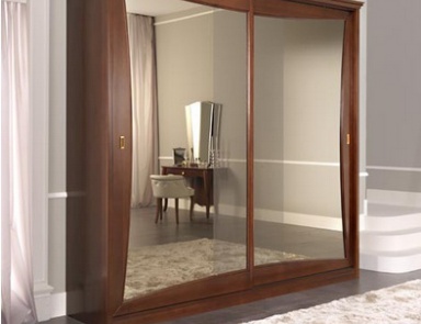 Wardrobe, at the stilema stand