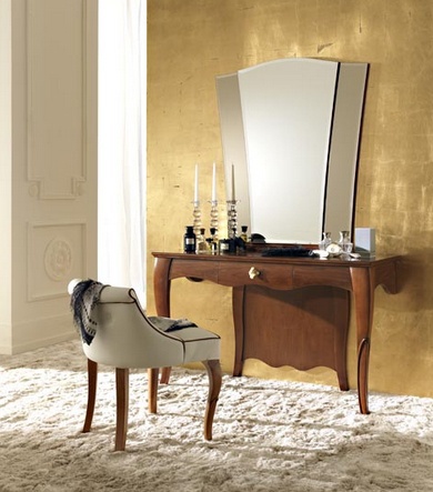Dressing table, at the stilema stand