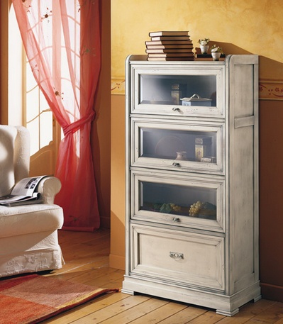 The bookcase, at the stilema stand