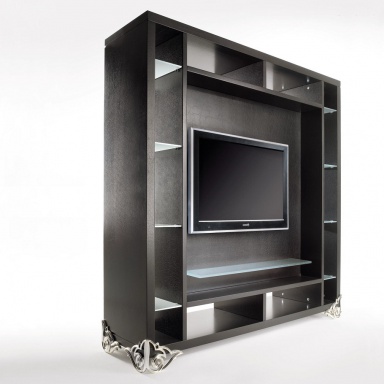 Hour-for-TV work was first performed in Flower