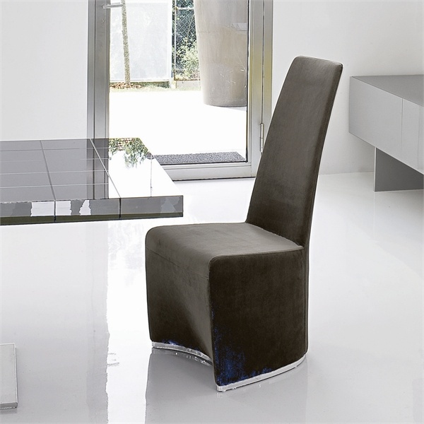 Chair with high back, Gloria Bonaldo