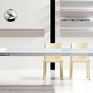 Dining table Kudo