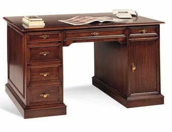 Desk, Selva