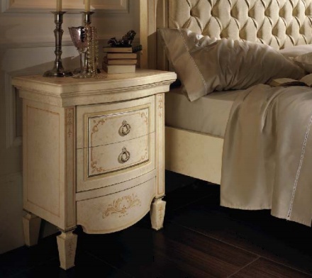 Bedside Cabinet, TreCi Salotti