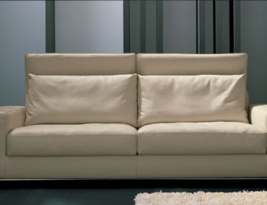 Loveseat Blowup, Gurian 