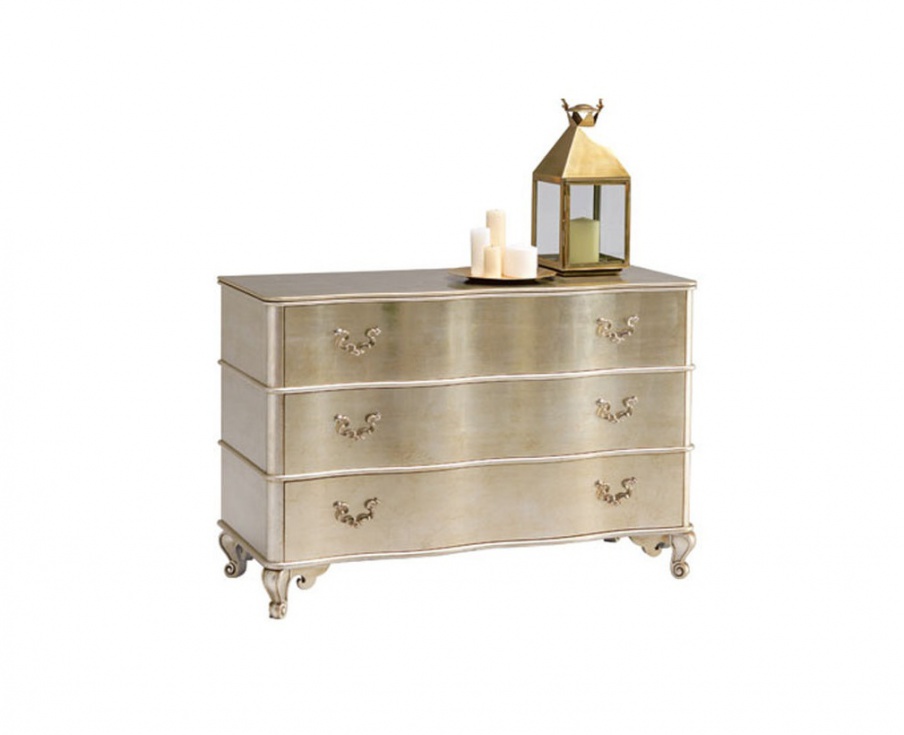 Julie Dresser, Selva