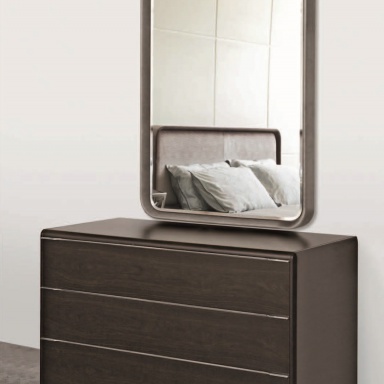 Continental 130 Dresser