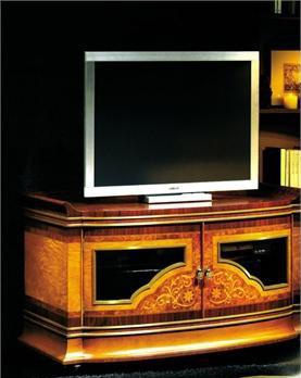 Praga TV cupboard-pie, Vicente Zaragoza